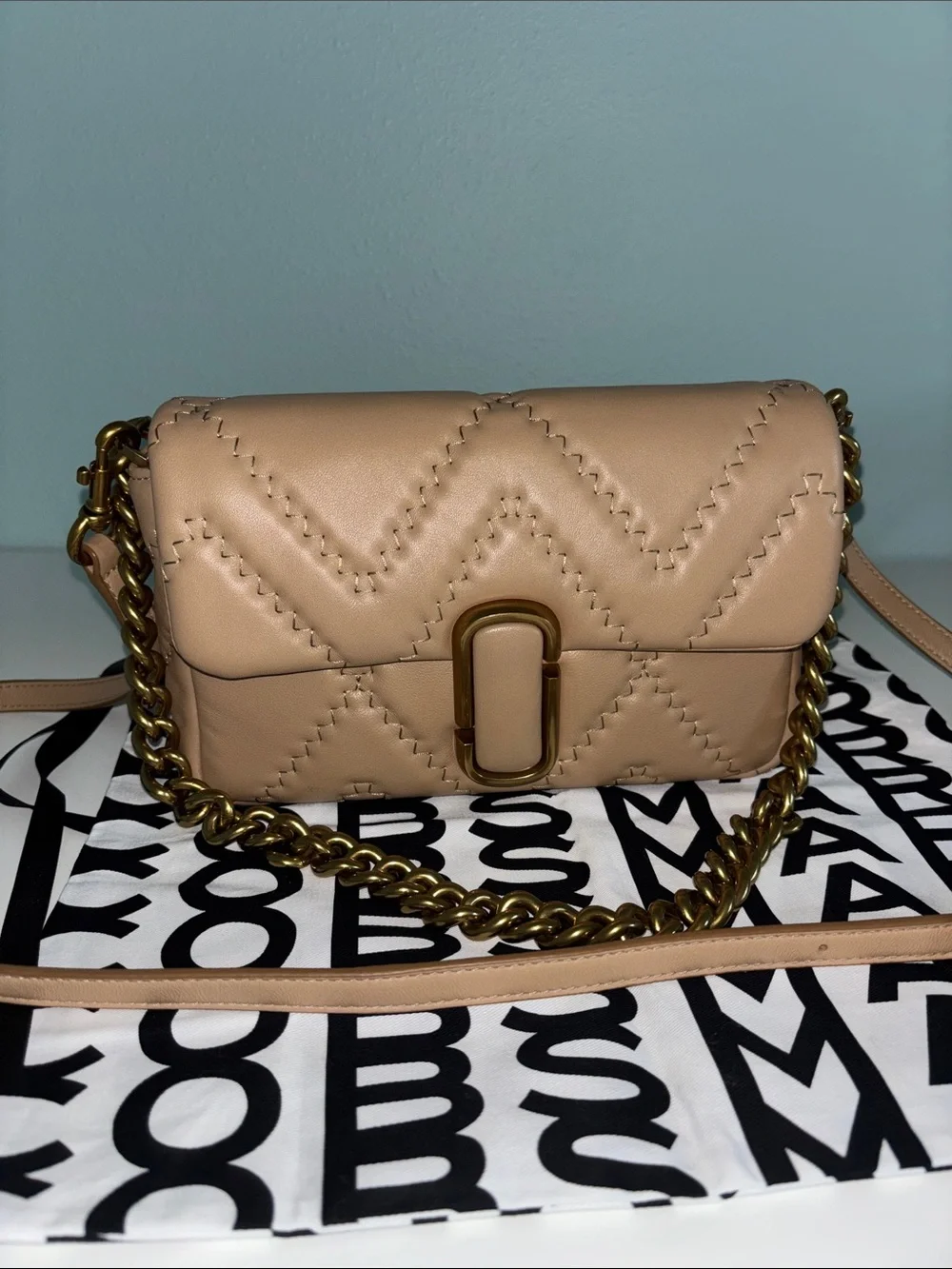 Marc Jacobs Quilted Leather Shoulder Bag - Picture 1 of 12